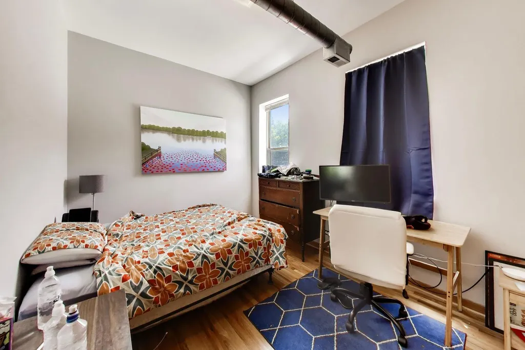 1252 North Artesian Avenue Chicago IL 60622