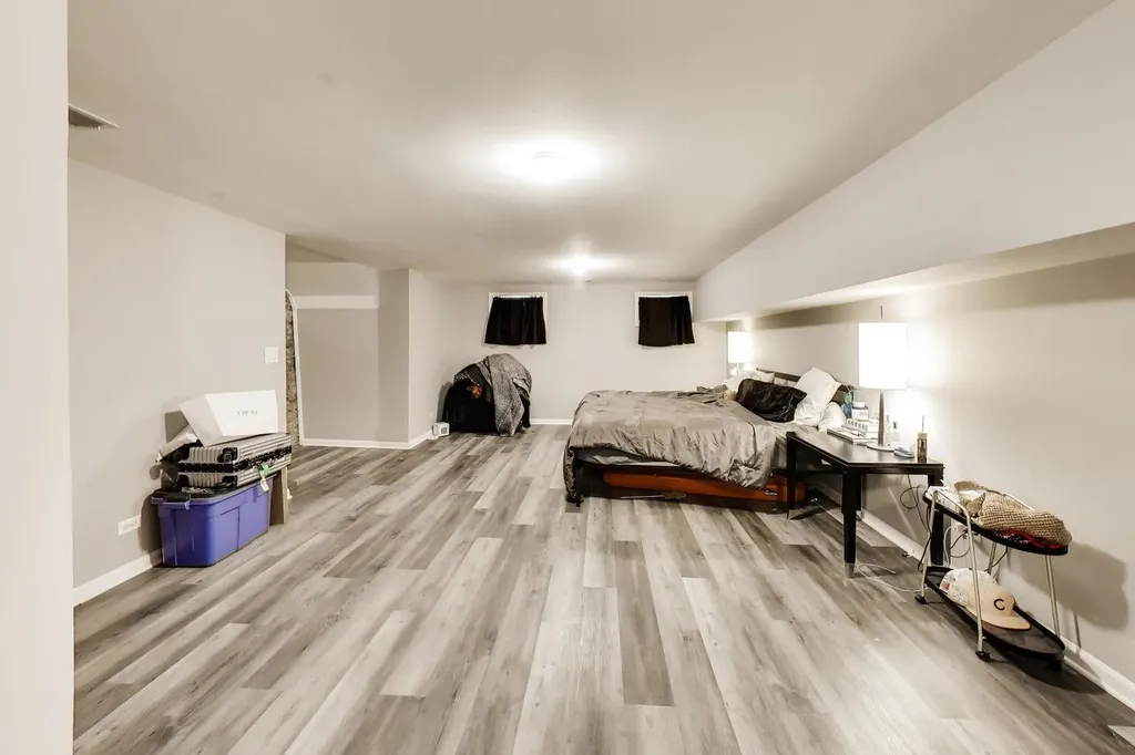 1252 North Artesian Avenue Chicago IL 60622