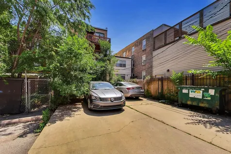 1252 North Artesian Avenue Chicago IL 60622