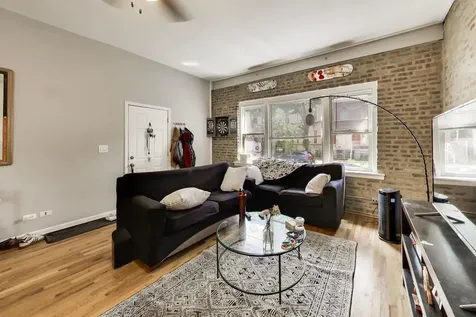 1252 North Artesian Avenue Chicago IL 60622