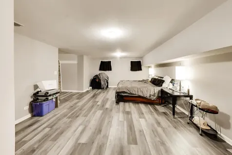 1252 North Artesian Avenue Chicago IL 60622