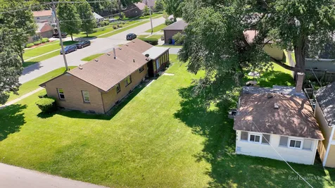319 North Lord Avenue Carpentersville IL 60110