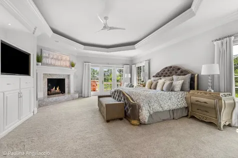 5 Hillburn Court North Barrington IL 60010