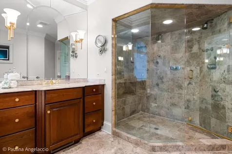 5 Hillburn Court North Barrington IL 60010