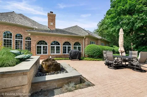 5 Hillburn Court North Barrington IL 60010