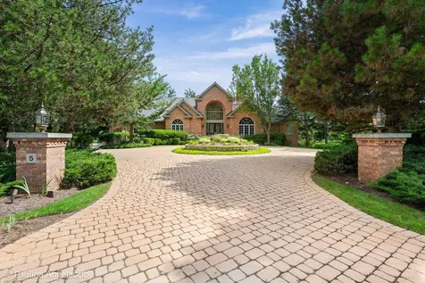 5 Hillburn Court North Barrington IL 60010