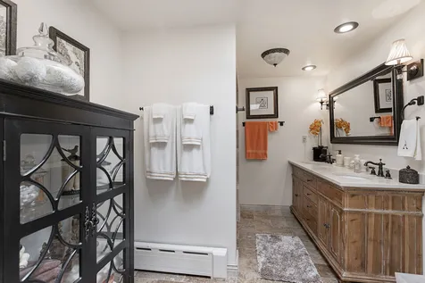 1619 North Sayre Avenue Chicago IL 60707