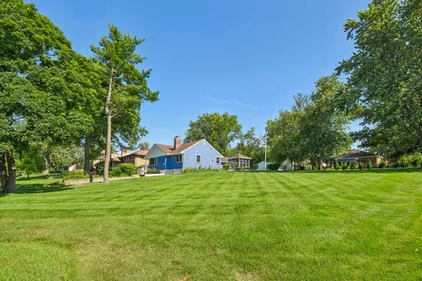 696 2ND Street Crete IL 60417