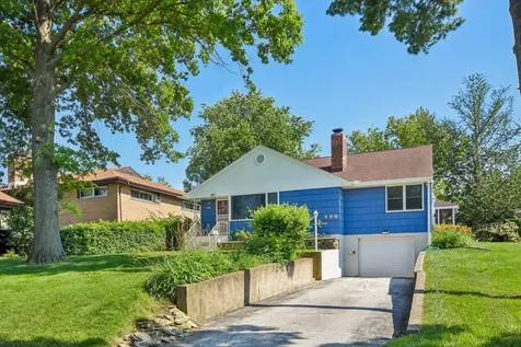 696 2ND Street Crete IL 60417