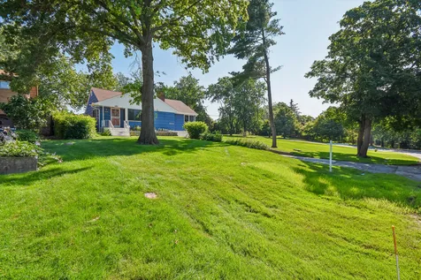 696 2ND Street Crete IL 60417
