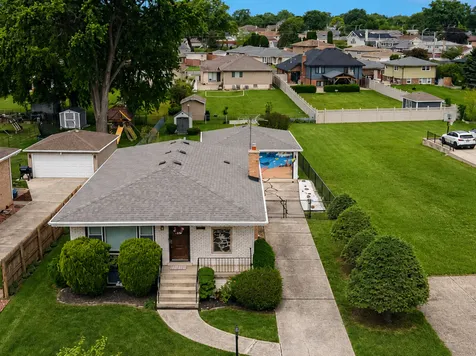 9020 Nashville Avenue Oak Lawn IL 60453