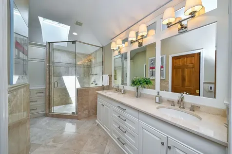 571 Apple River Drive Naperville IL 60565