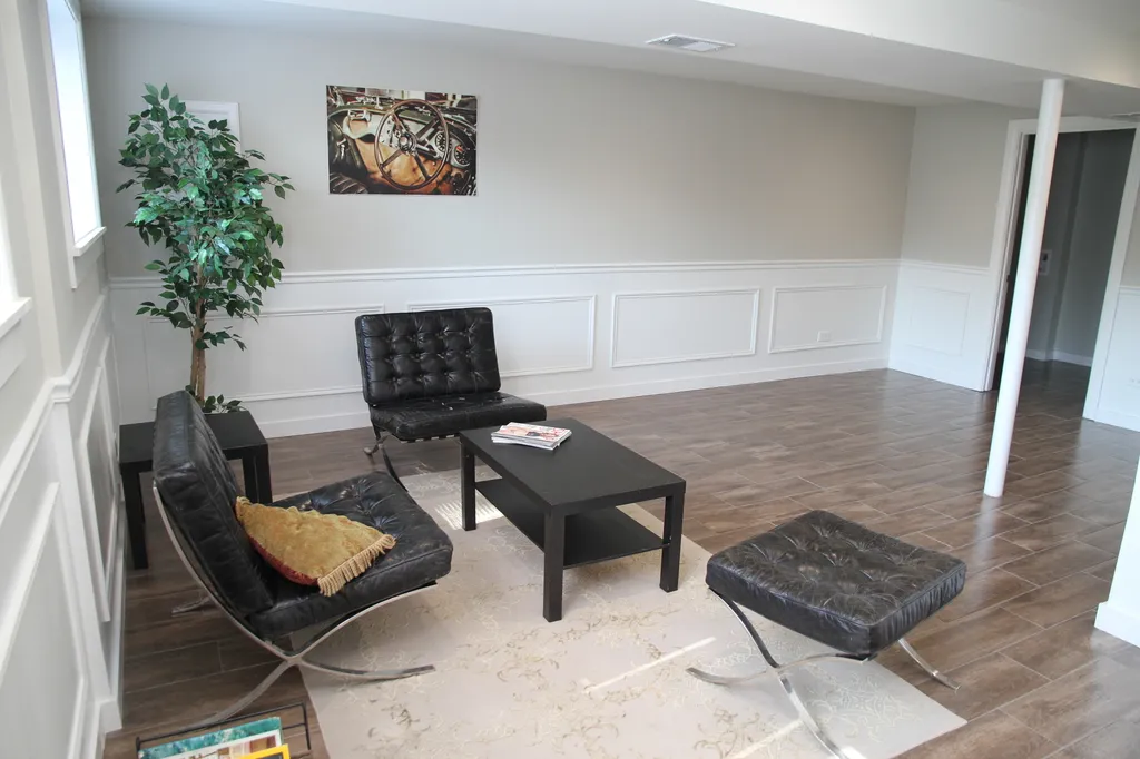 9042 South Emerald Avenue Chicago IL 60620