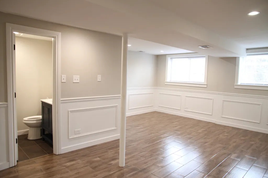9042 South Emerald Avenue Chicago IL 60620