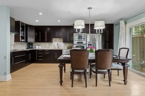 1835 Tanglewood Drive Glenview IL 60025