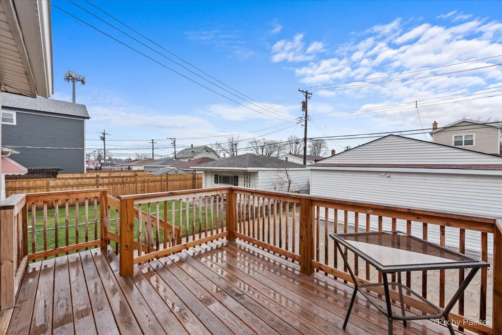 5252 North Mulligan Avenue Chicago IL 60630