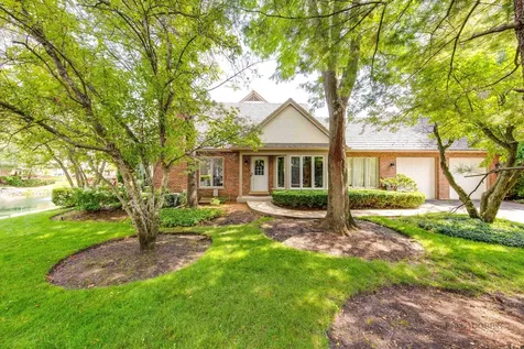 1138 Lynette Drive Lake Forest IL 60045