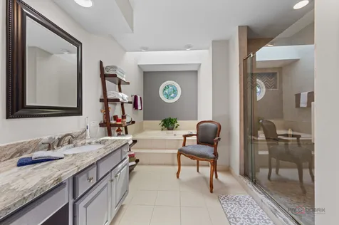 1138 Lynette Drive Lake Forest IL 60045