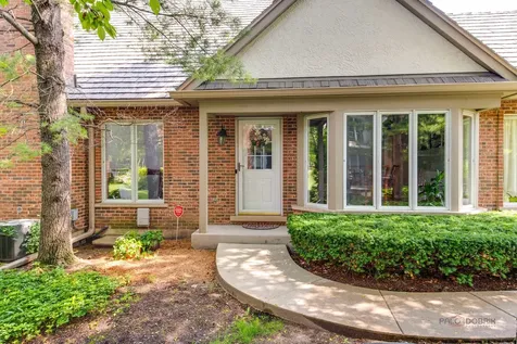 1138 Lynette Drive Lake Forest IL 60045