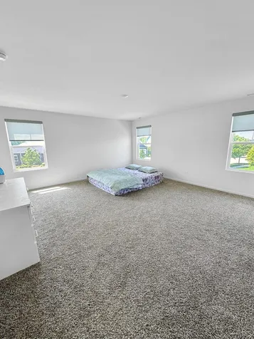 765 Kentshire Circle Elgin IL 60124