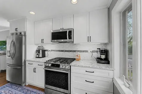2531 Glenview Road Glenview IL 60025