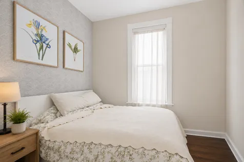 841 North Damen Avenue Chicago IL 60622