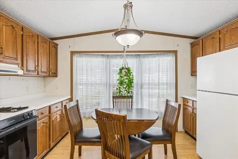 726 Hillcrest Lane Crystal Lake IL 60014
