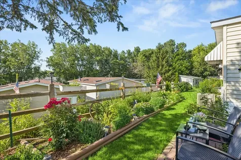 726 Hillcrest Lane Crystal Lake IL 60014