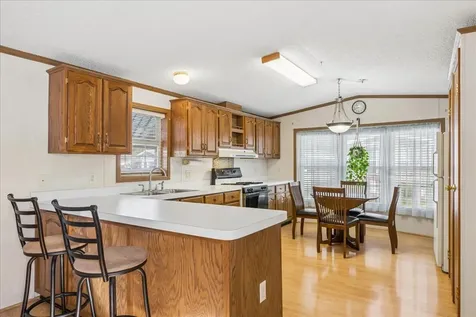 726 Hillcrest Lane Crystal Lake IL 60014
