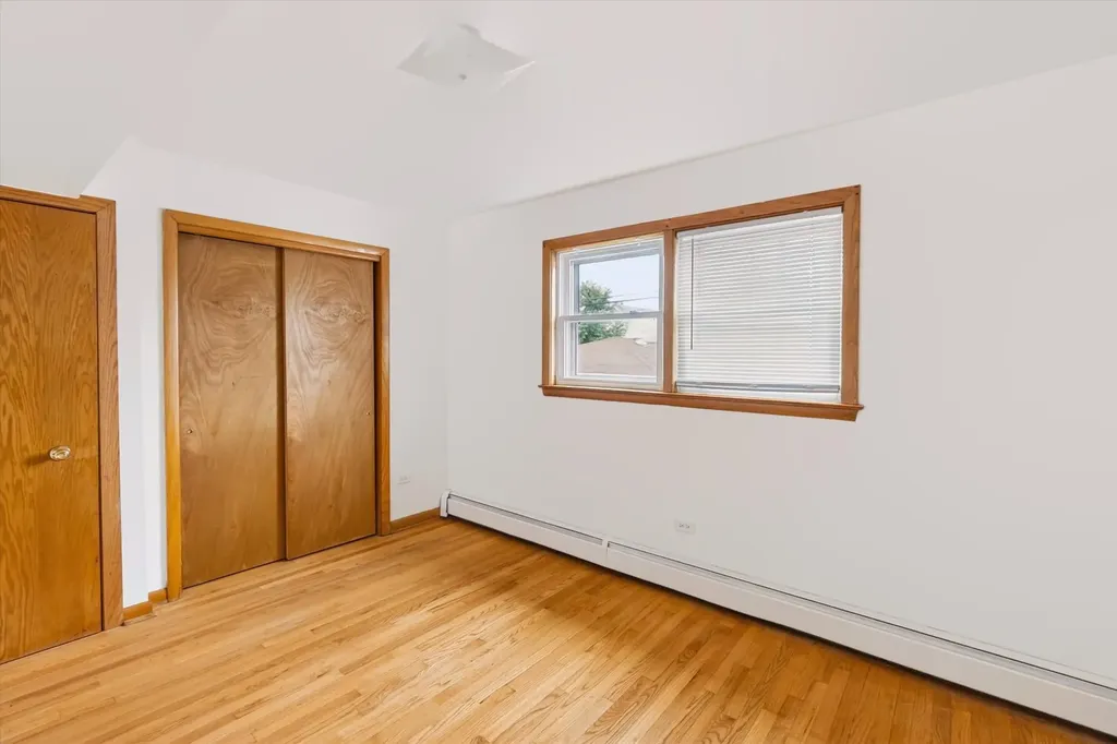 6128 South Kilpatrick Avenue Chicago IL 60629
