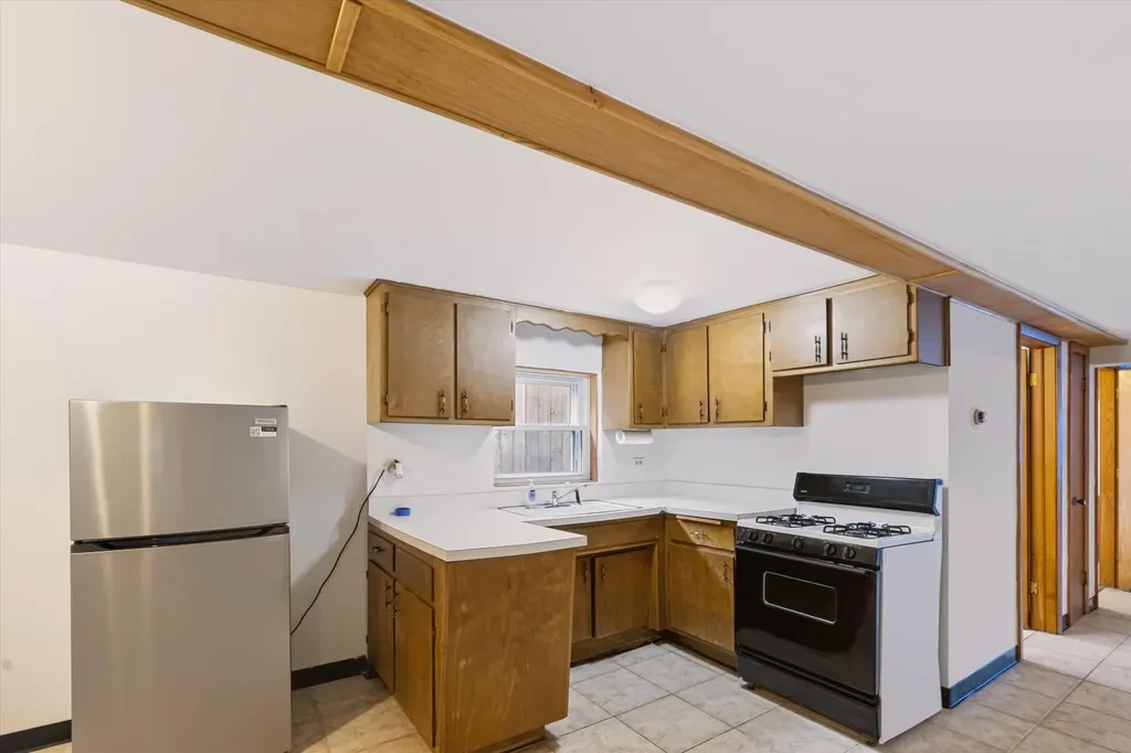 6128 South Kilpatrick Avenue Chicago IL 60629