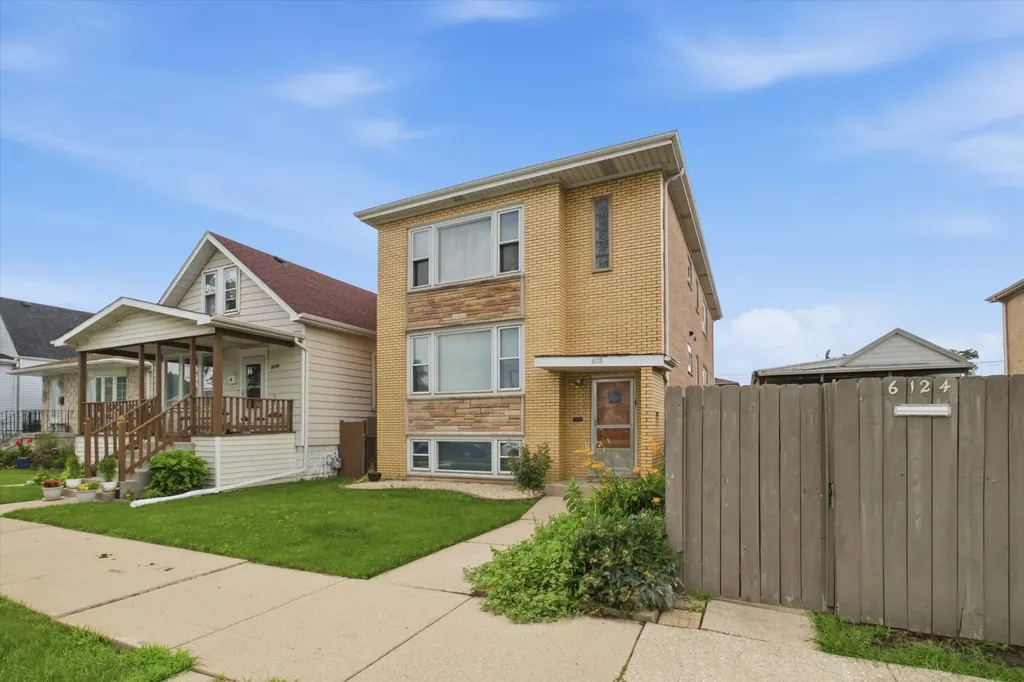 6128 South Kilpatrick Avenue Chicago IL 60629