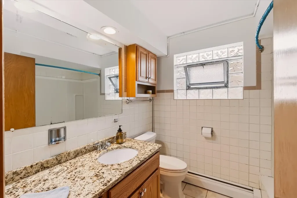 6128 South Kilpatrick Avenue Chicago IL 60629