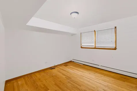 6128 South Kilpatrick Avenue Chicago IL 60629