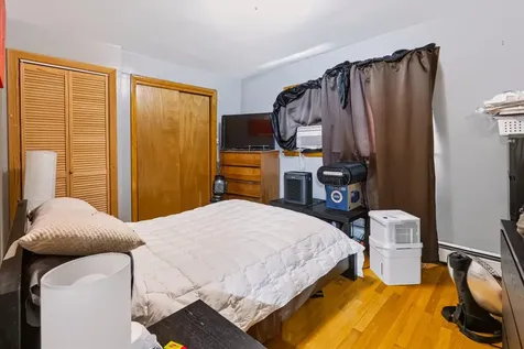 6128 South Kilpatrick Avenue Chicago IL 60629