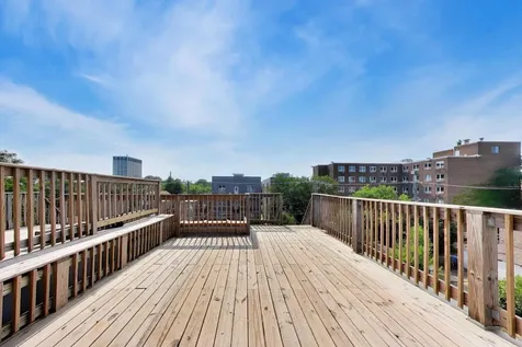 3330 South Indiana Avenue Chicago IL 60616