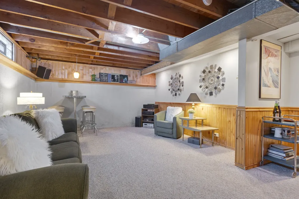 270 East Harrison Road Lombard IL 60148