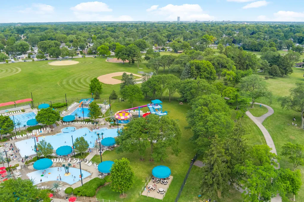 270 East Harrison Road Lombard IL 60148