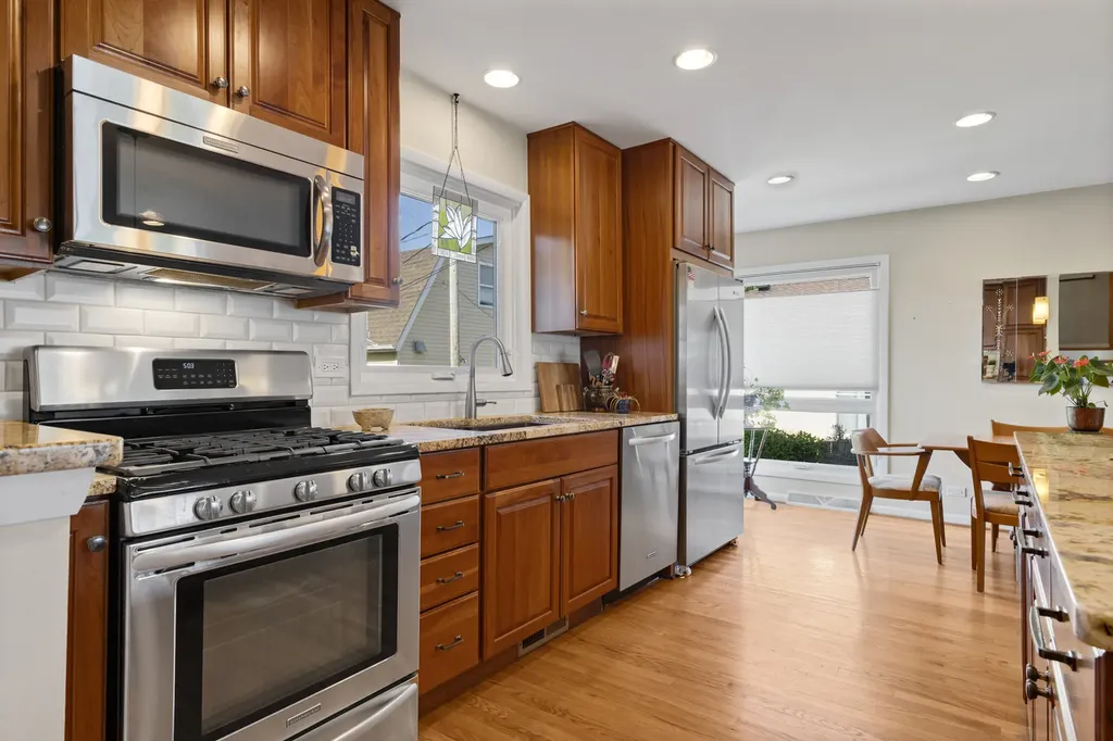 270 East Harrison Road Lombard IL 60148