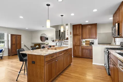 270 East Harrison Road Lombard IL 60148