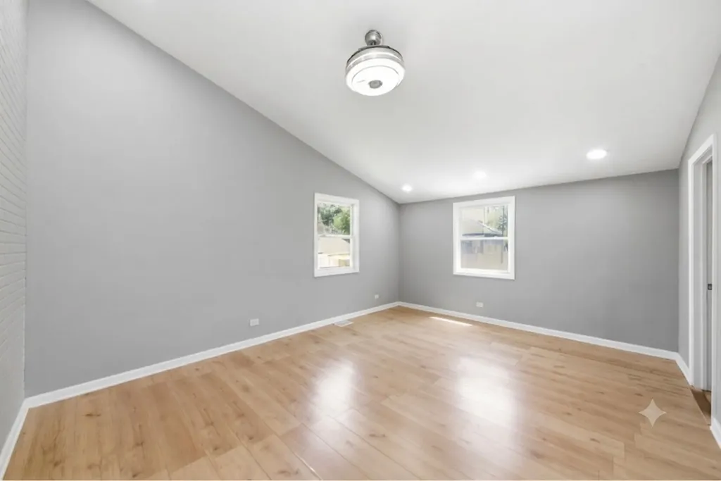12018 South Bishop Street Chicago IL 60643