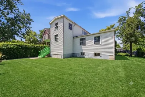 12018 South Bishop Street Chicago IL 60643