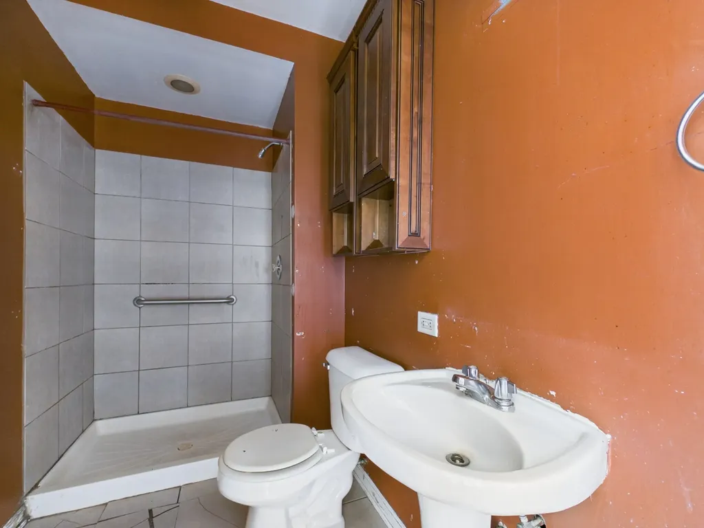 2322 West 36th Street Chicago IL 60609