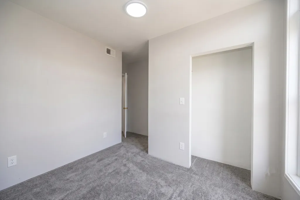 1759 West 21st Street Chicago IL 60608