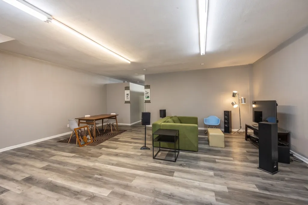 1759 West 21st Street Chicago IL 60608