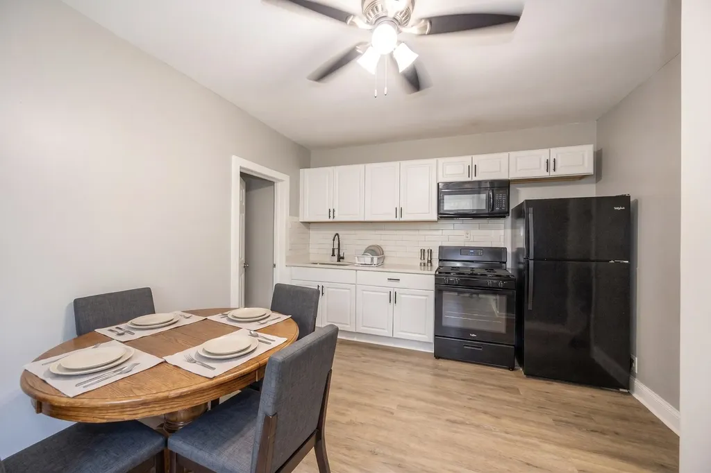 1759 West 21st Street Chicago IL 60608