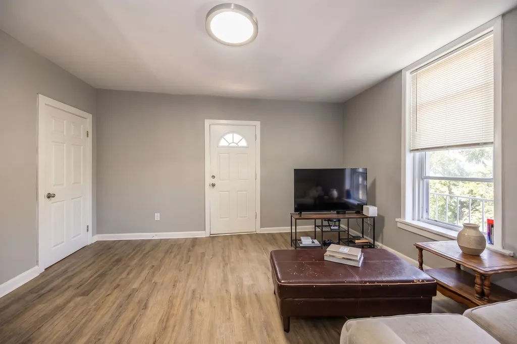 1759 West 21st Street Chicago IL 60608