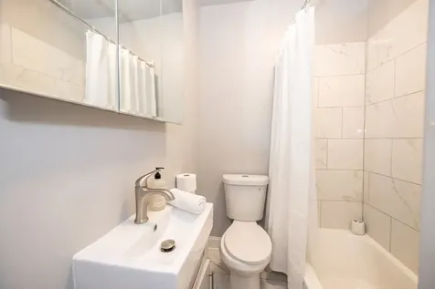 1759 West 21st Street Chicago IL 60608