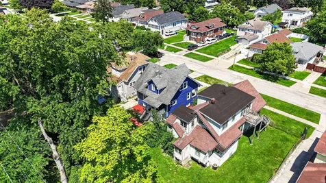 2030 South 4th Avenue Maywood IL 60153