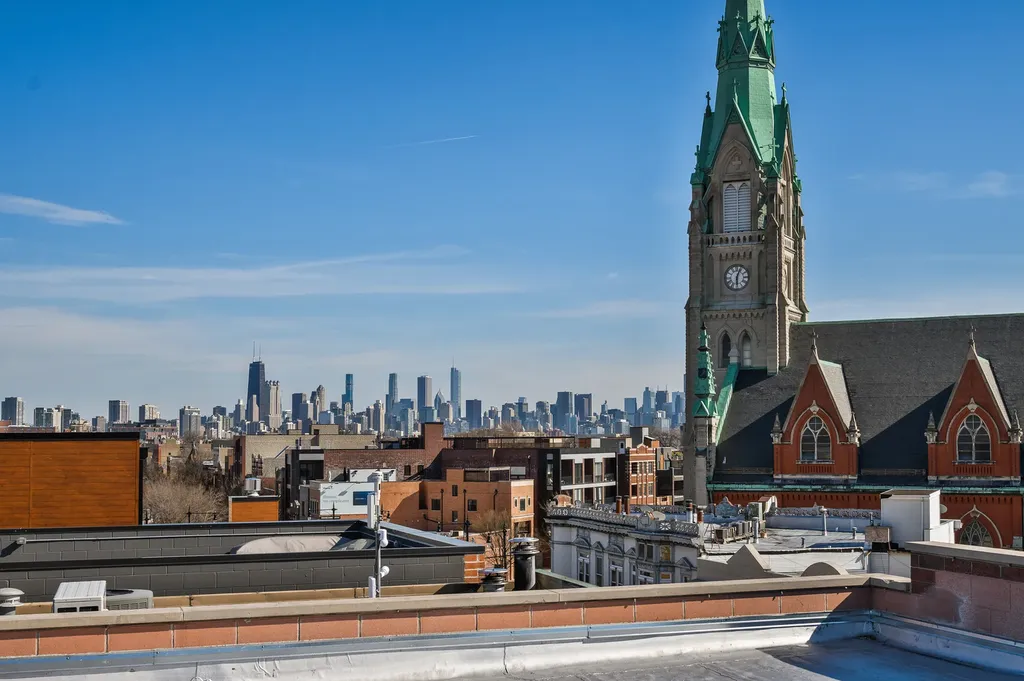 3037 North Lincoln Avenue Chicago IL 60657